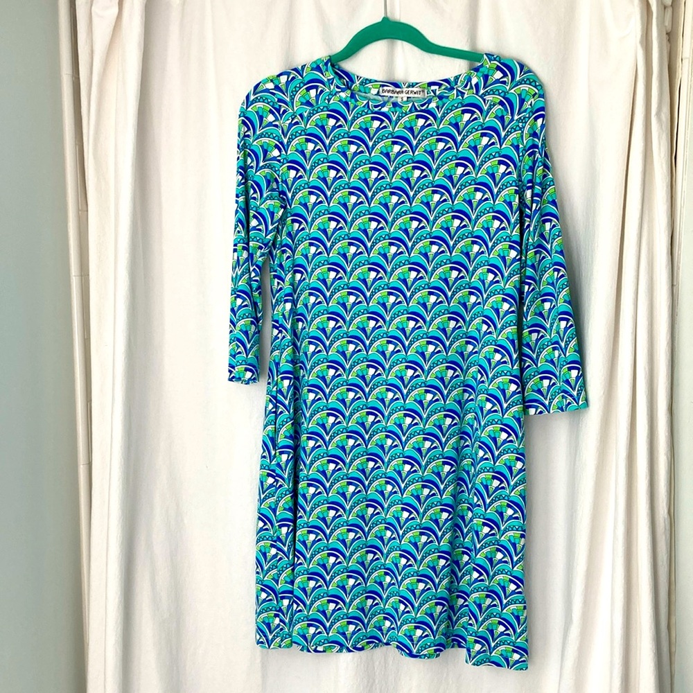 Small Barbara Gerwit dress with pockets.  Fits more like an 8-10.